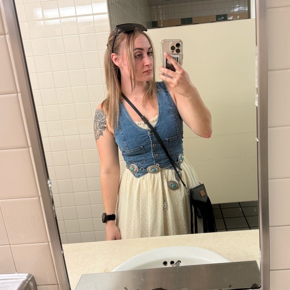 rosiebrady743